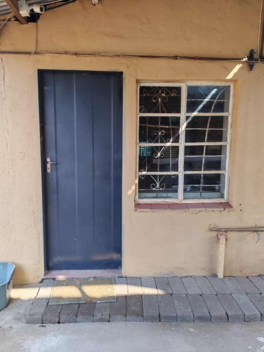 To Let  Bedroom Property for Rent in Potchefstroom North West